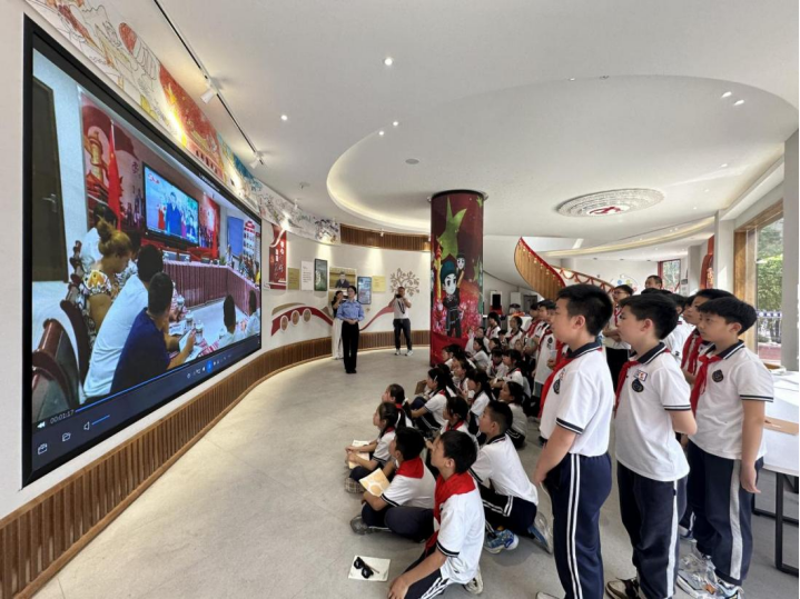 浙江温州：“探索服务站 共筑中国梦”——瞿溪第一小学反邪教研学活动153.png